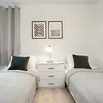 Tiny Guesthouse Laugardalur
